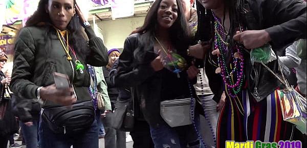  Women showing Ass, Tits and Pussy in Public during Mardi Gras 2019